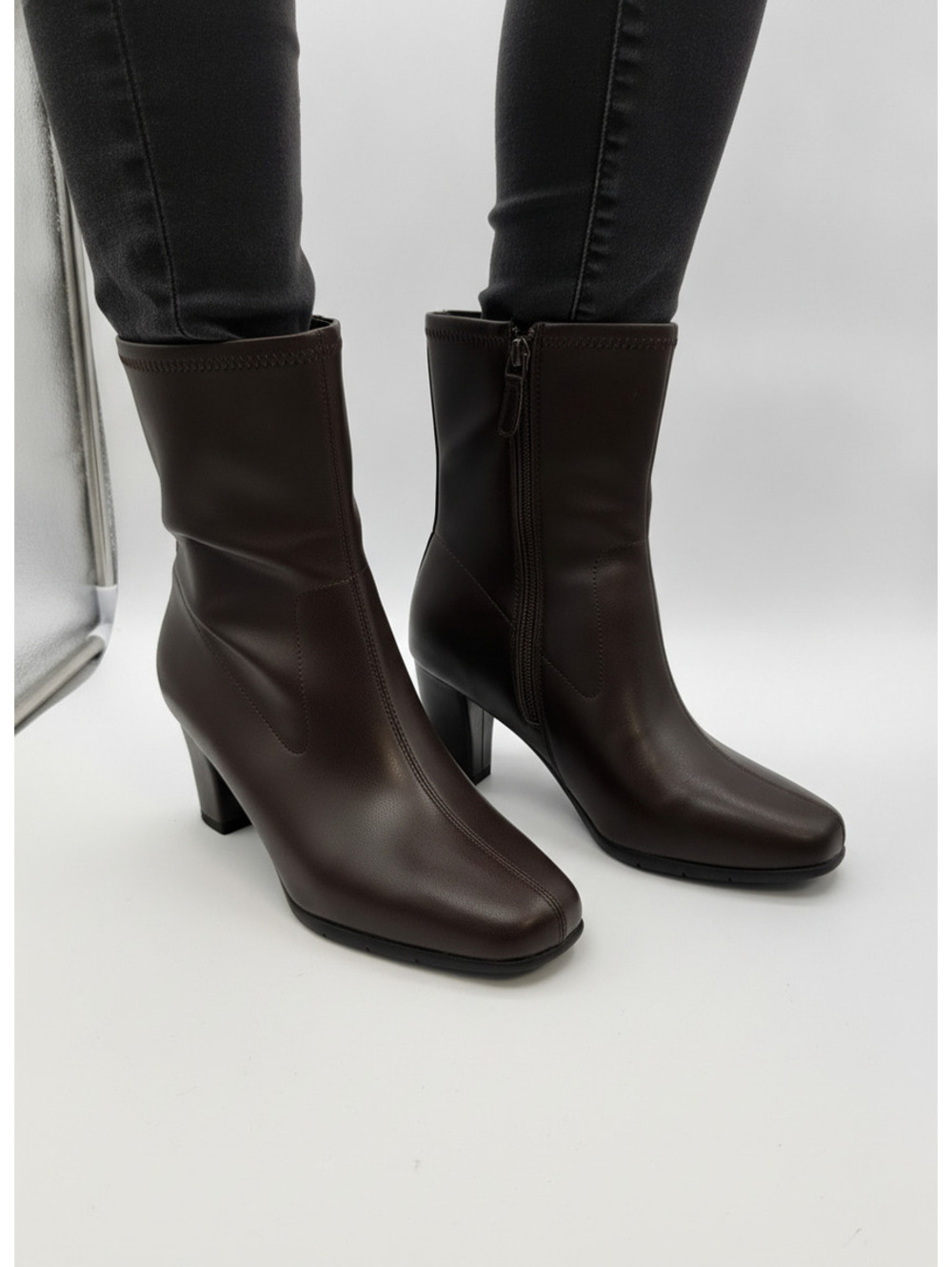 Aerosoles Cinnamon Stretch Brown Women's Ankle Boots